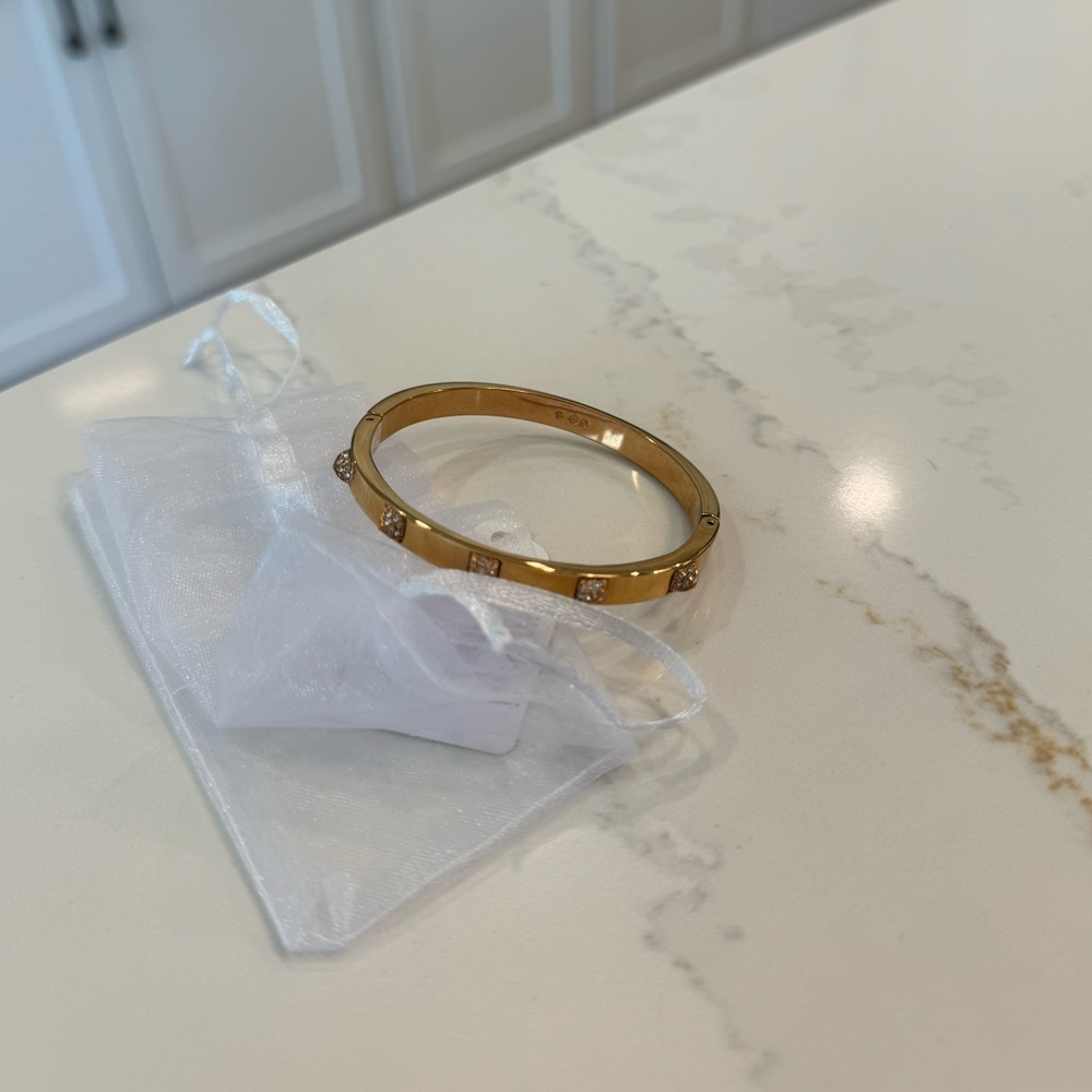 SWAROVSKI Tactic bangle rose gold-tone finish
